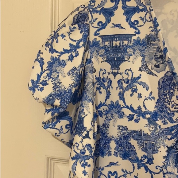 ❌SOLD❌ Pretty Little Thing Bodysuits - Picture 7 of 13